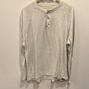 Faherty Men's Light Gray Long Sleeve Henley